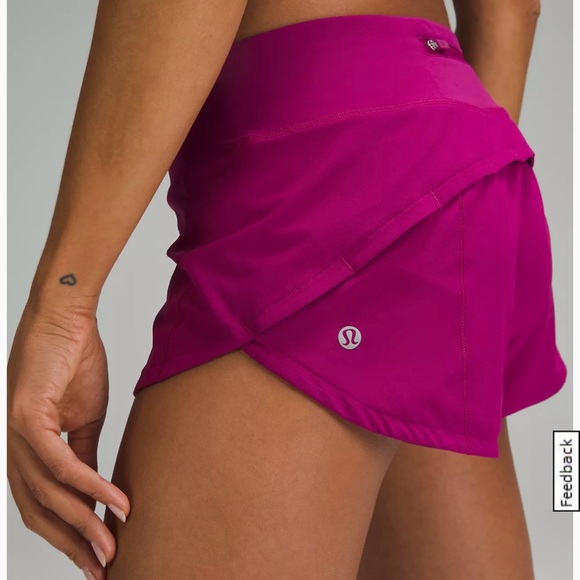 Lululemon Speed up shorts 2.5 lined pink camo and grey flower pattern available - Picture 3 of 11